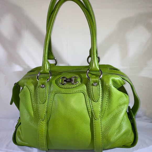 Michael kors purse - Picture 1 of 8